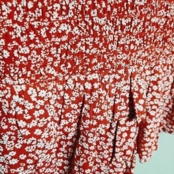 AEO | Smocked Tube Short Dress Red & White Ditsy Floral Mini Ruffle Hem Sz S - Picture 7 of 10